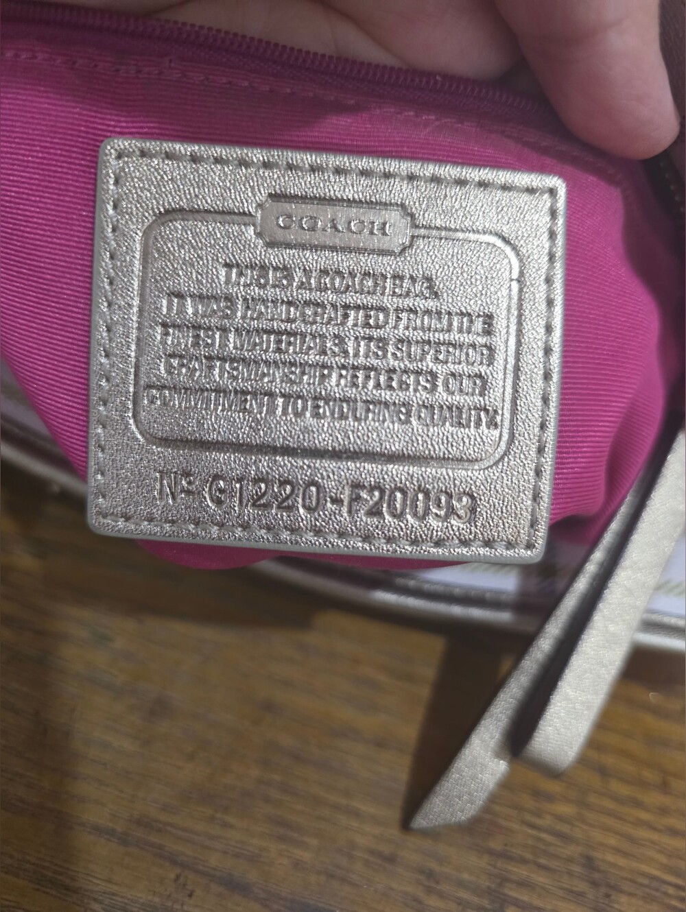 Coach Signature Coated Canvas Signature Tote bag - Picture 10 of 15